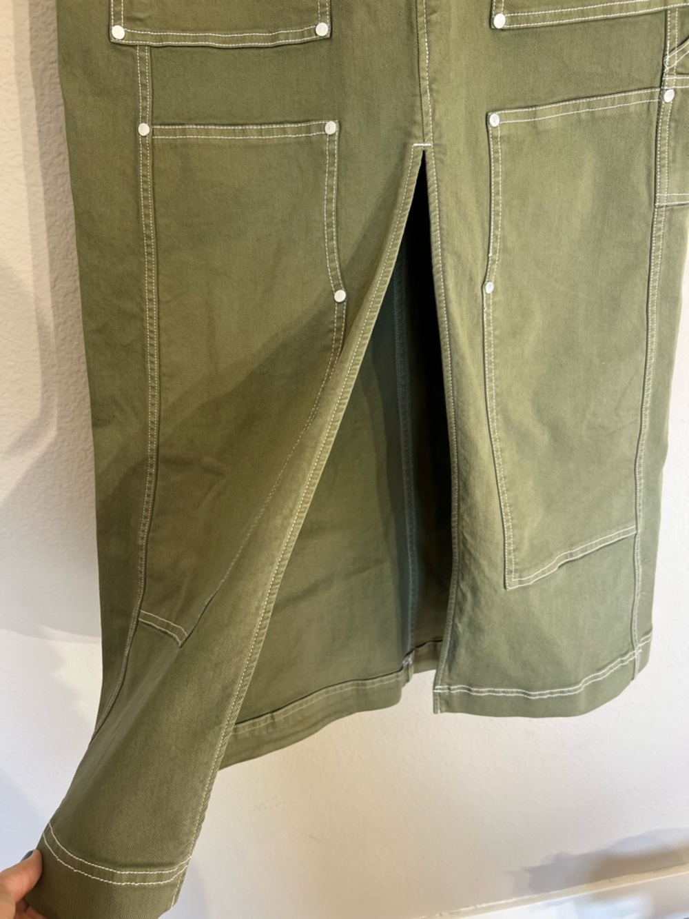 NWT Anthropologie Pilcro Carpenter Maxi skirt moss green utility cargo sz 6 - Picture 9 of 14